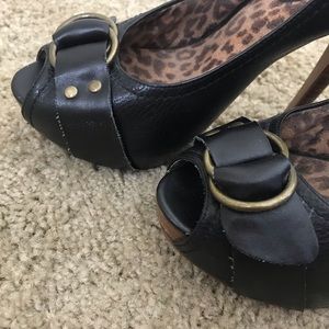Jessica Simpson Peep Toe Black High Heels